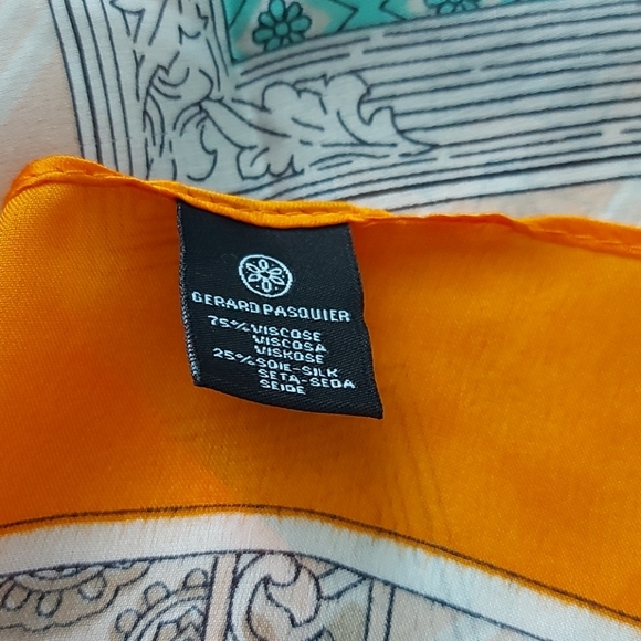 NWOT Gerard Pasquier Scarf-Wrap - Picture 8 of 8